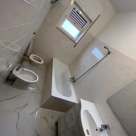 Casa Vacanze 10 Posti Letto * Lecce